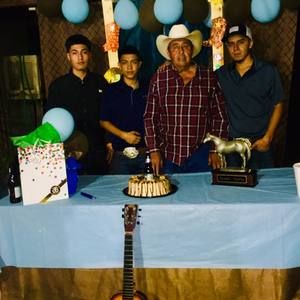 Meet your Posher, Adolfo